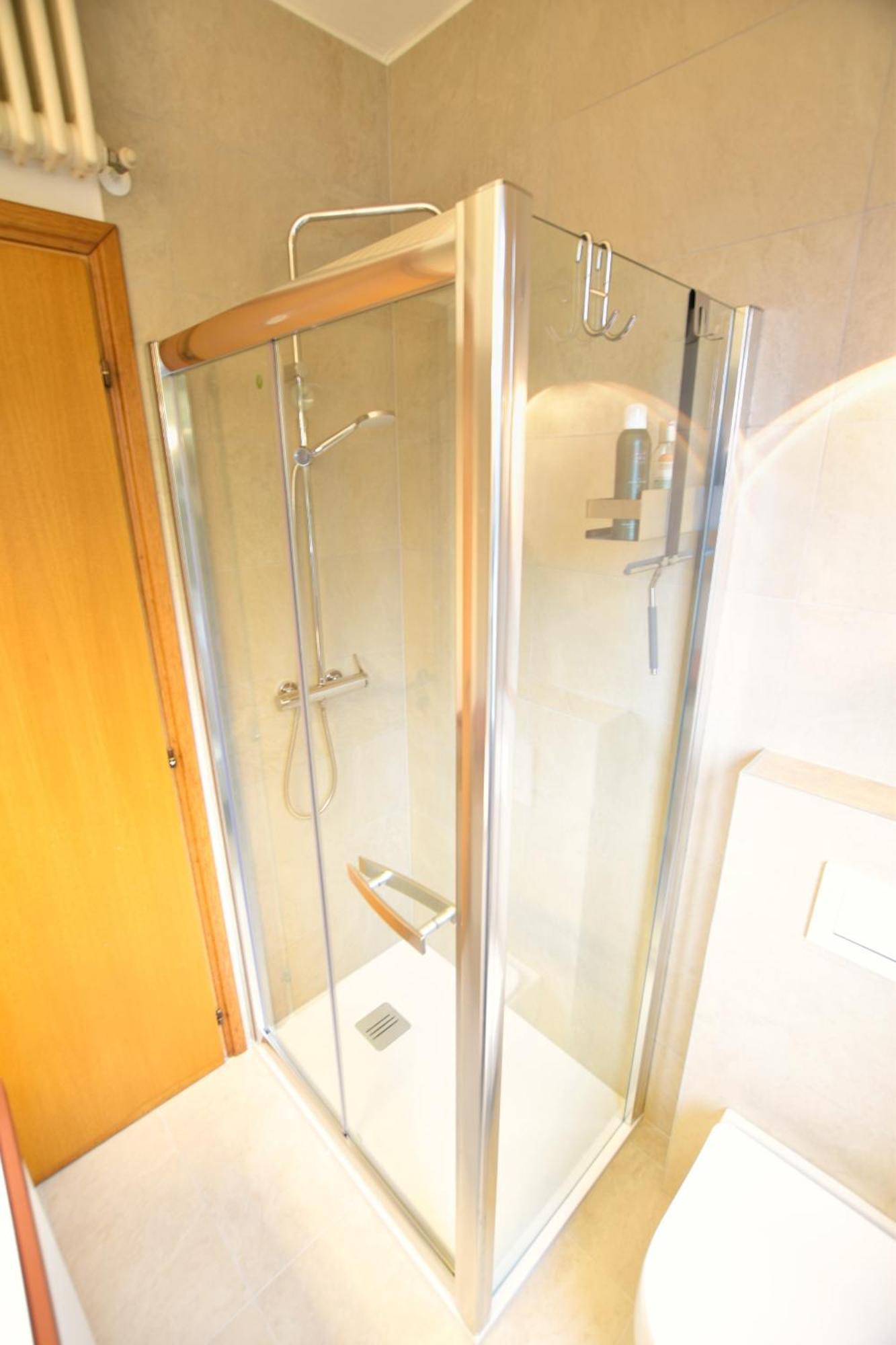 סן סירו 2-Bedroom Lakeview Apartment Bella Gaeta מראה חיצוני תמונה