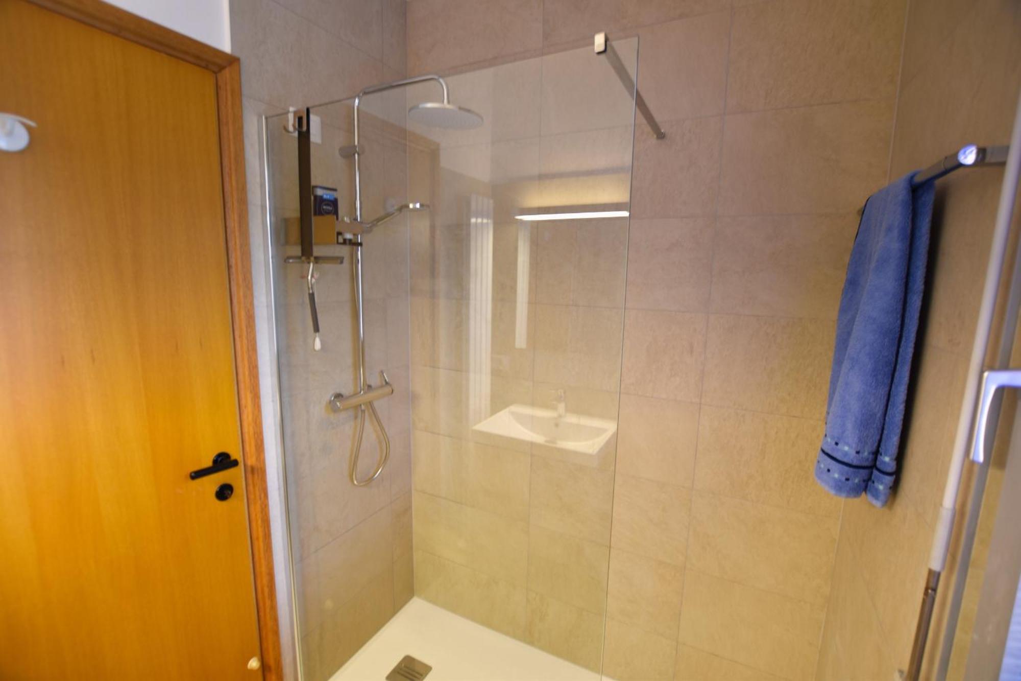 סן סירו 2-Bedroom Lakeview Apartment Bella Gaeta מראה חיצוני תמונה